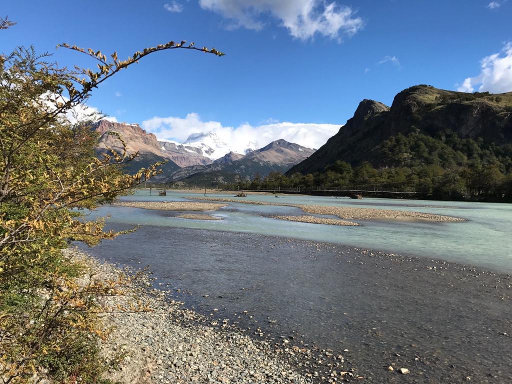 Camping Rio De Las Vueltas El Chalten Luaran gambar